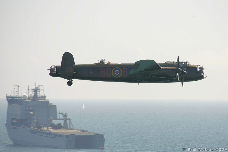  A8V8452 Lancaster bomber